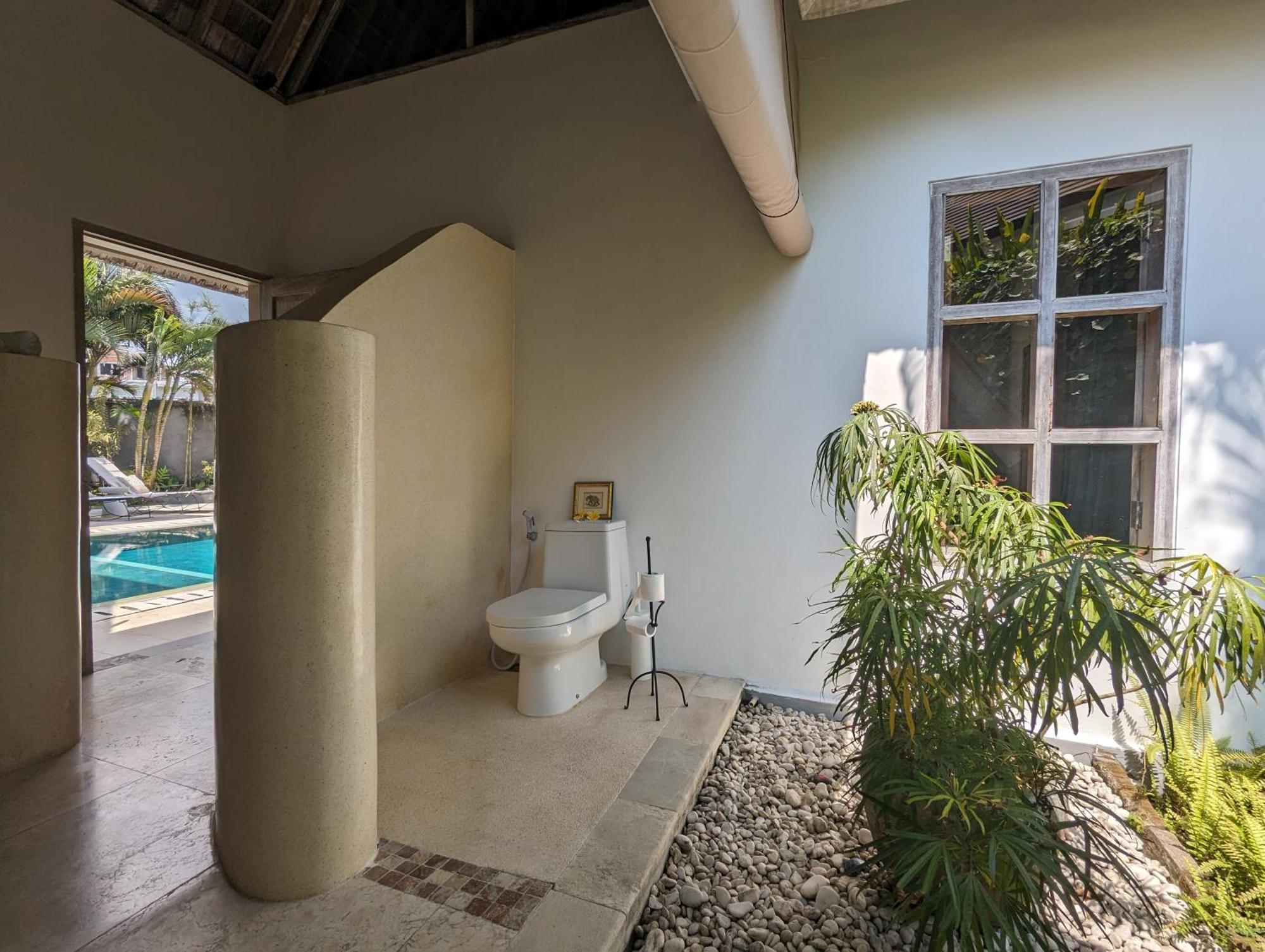 Unique 3Br Villa With Pool 5 Minute Walk To The Pererenan Beach 캉구 외부 사진