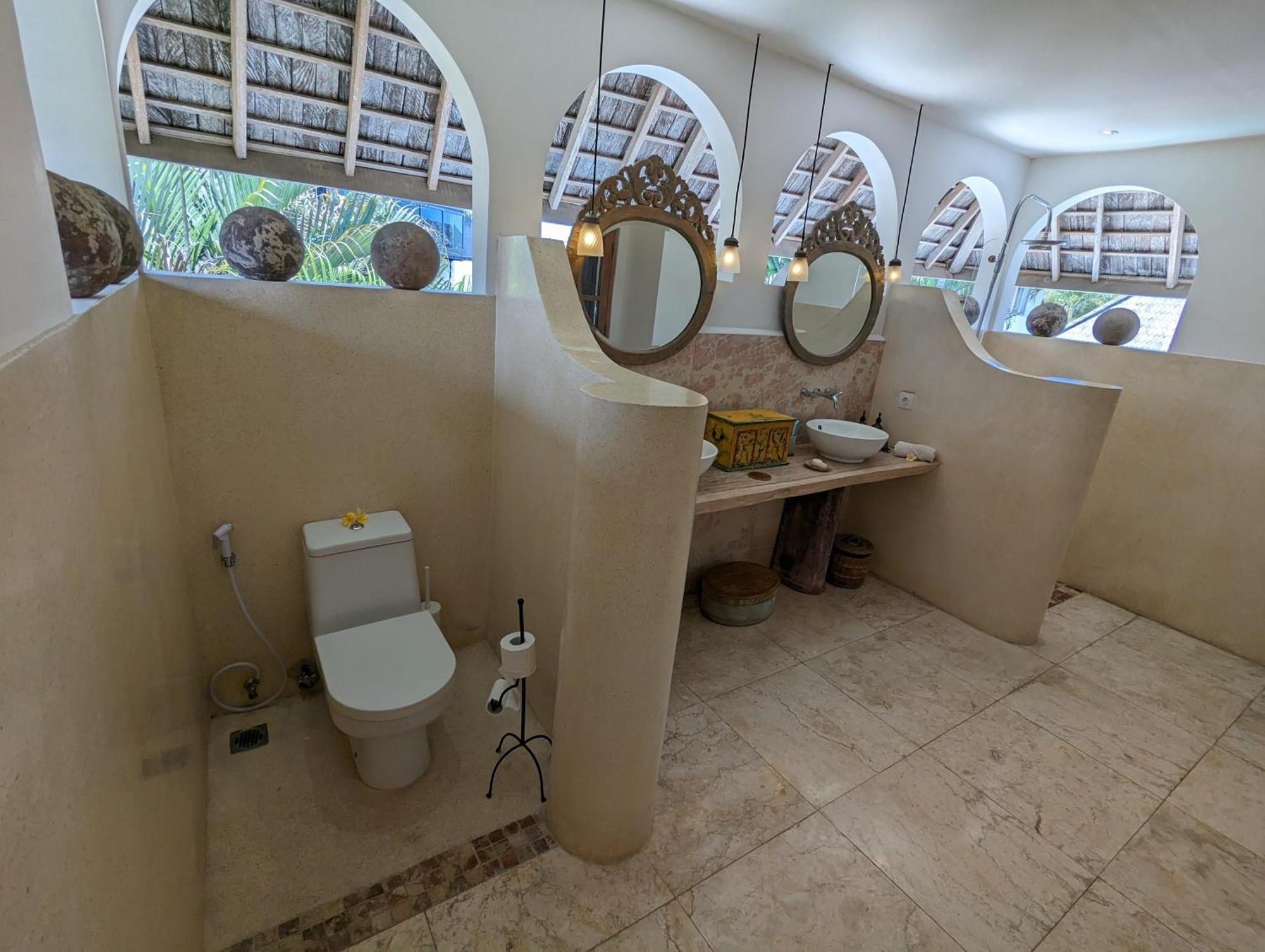 Unique 3Br Villa With Pool 5 Minute Walk To The Pererenan Beach 캉구 외부 사진