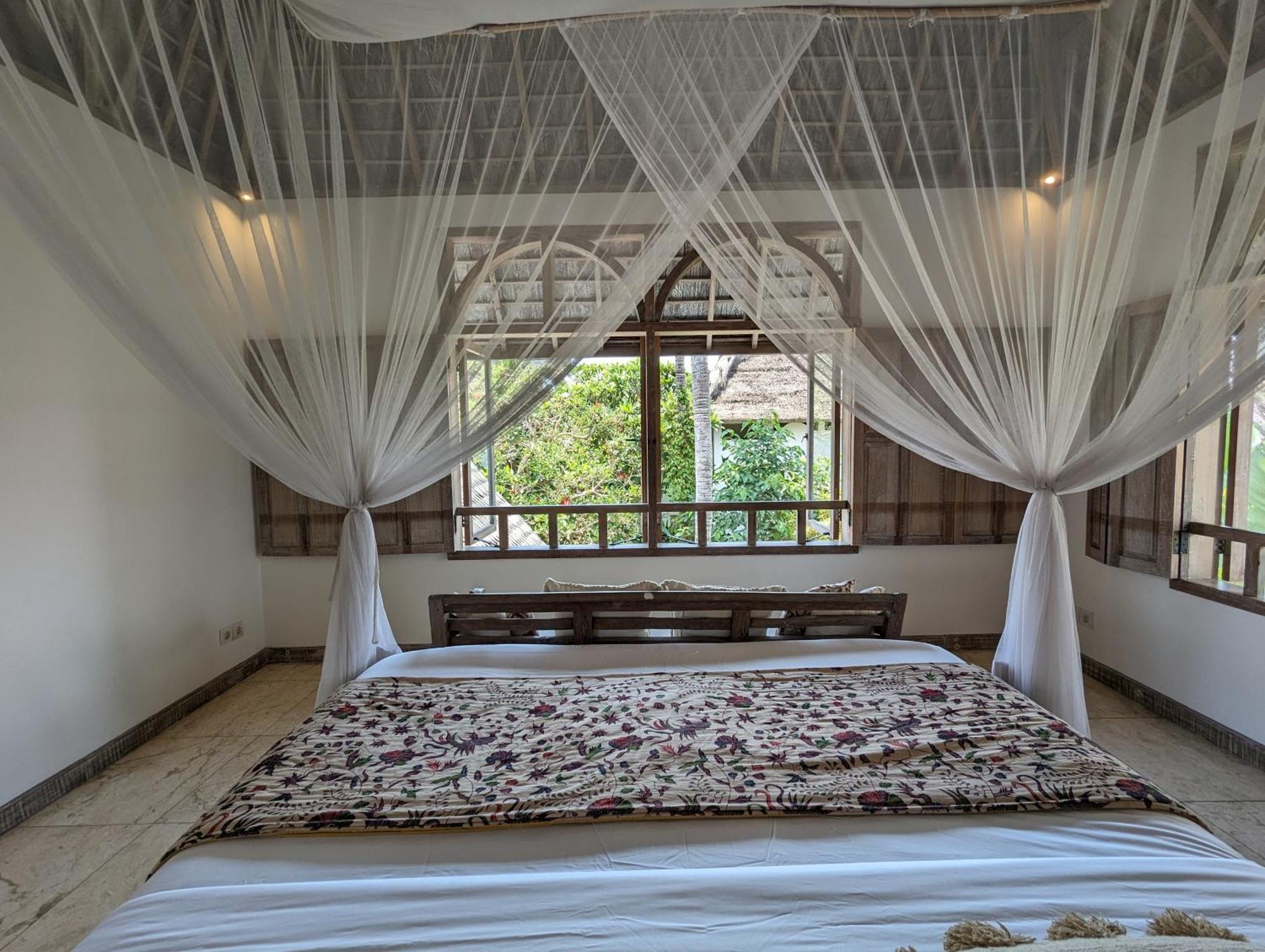Unique 3Br Villa With Pool 5 Minute Walk To The Pererenan Beach 캉구 외부 사진